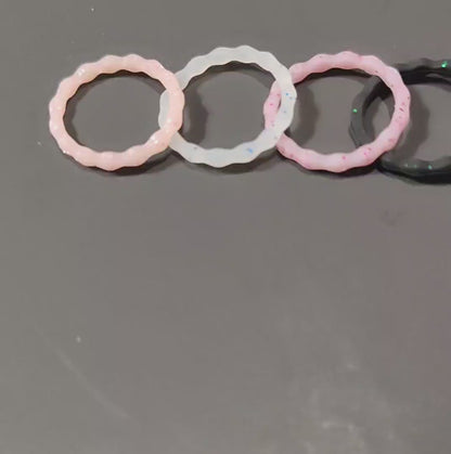 Women's Wavy Silicone Rings 1